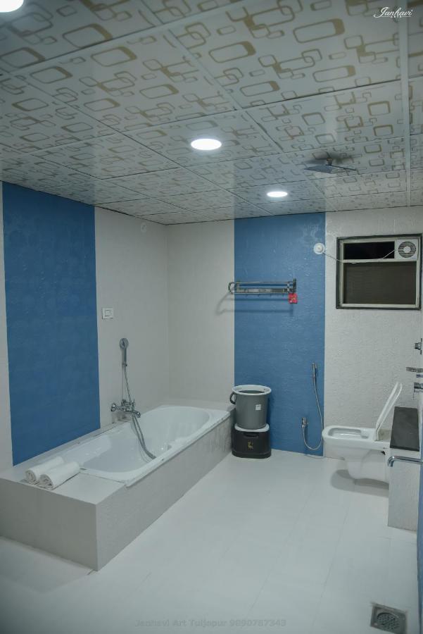 Pawan Executive Tuljapur Zewnętrze zdjęcie