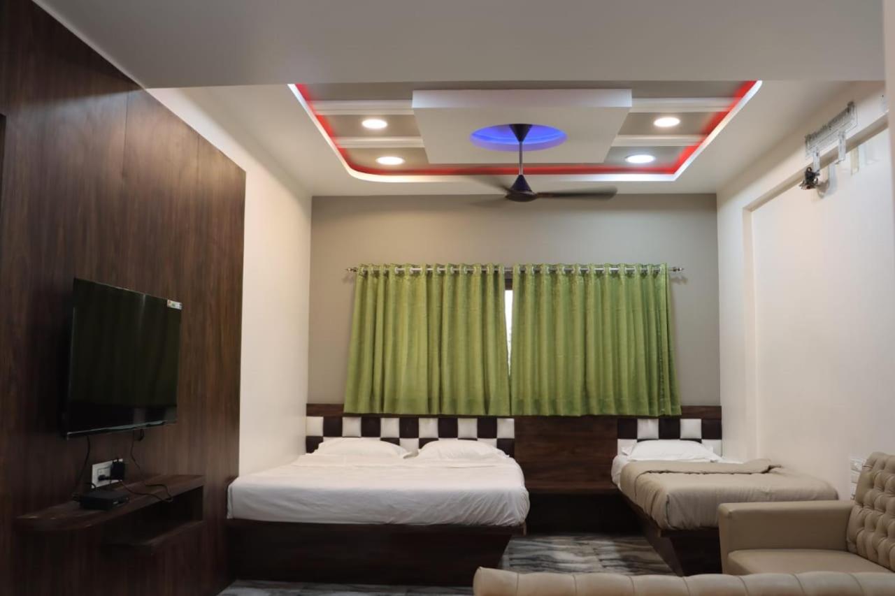 Pawan Executive Tuljapur Zewnętrze zdjęcie