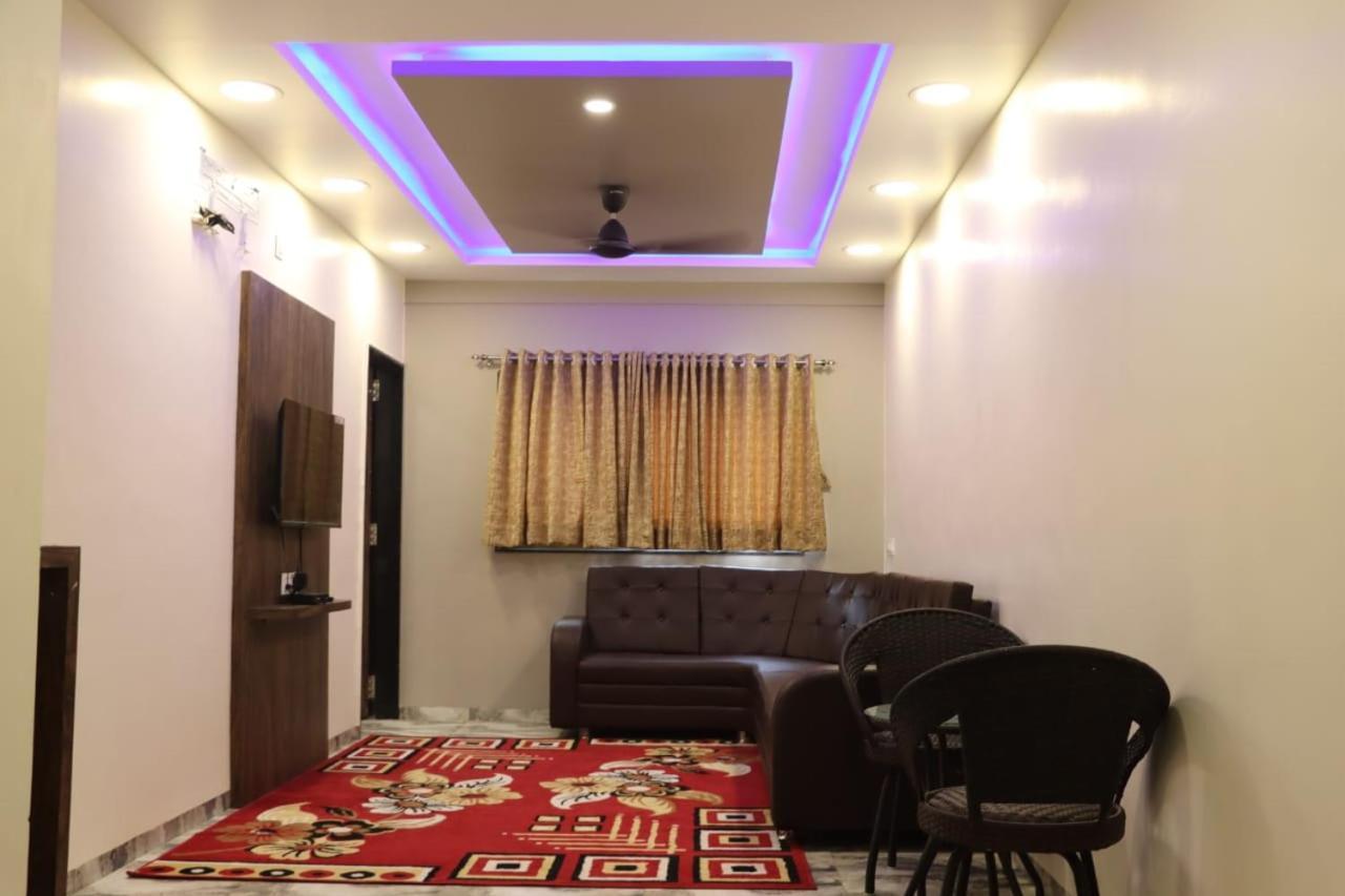 Pawan Executive Tuljapur Zewnętrze zdjęcie