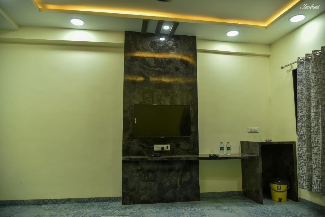 Pawan Executive Tuljapur Zewnętrze zdjęcie