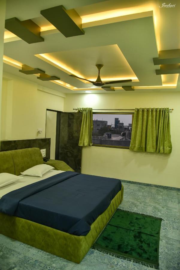 Pawan Executive Tuljapur Zewnętrze zdjęcie