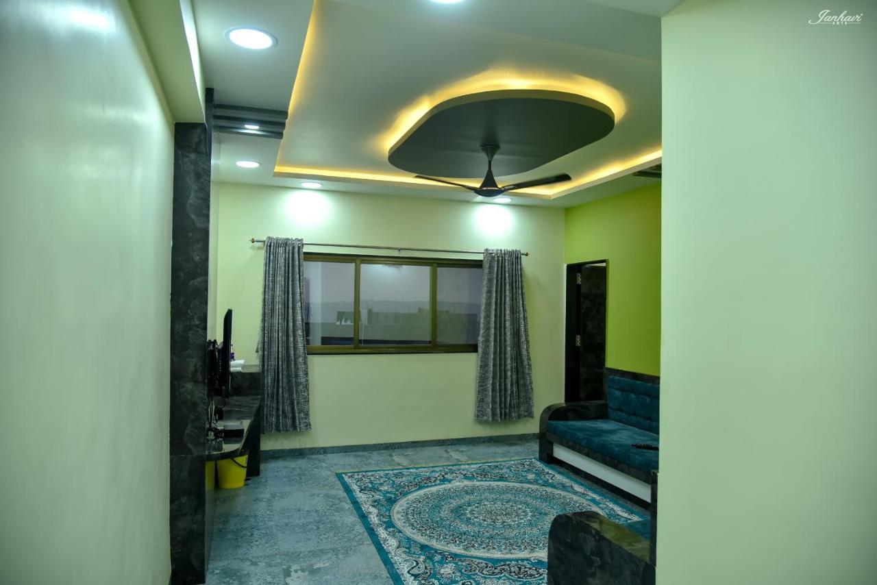 Pawan Executive Tuljapur Zewnętrze zdjęcie