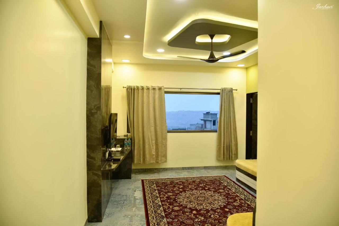 Pawan Executive Tuljapur Zewnętrze zdjęcie